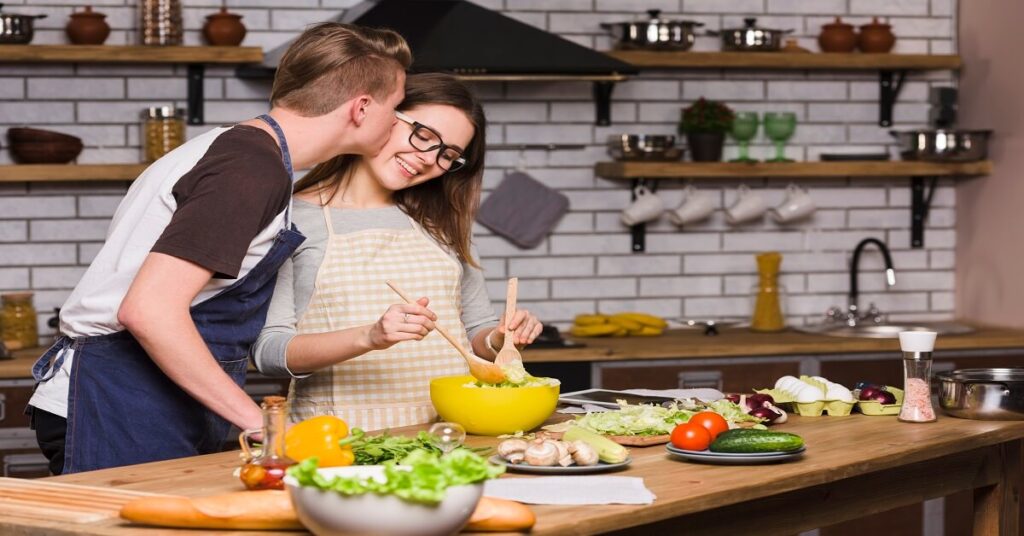 cooking date, inexpensive date ideas, couple cooking together, indoor date idea